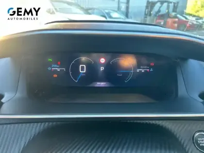Photo 55 Peugeot 2008  Hybrid 136 e-DCS6