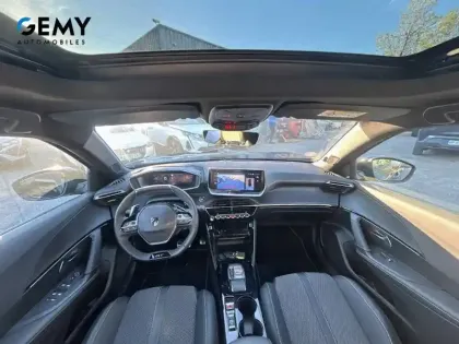 Photo 27 Peugeot 2008  Hybrid 136 e-DCS6