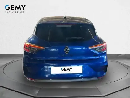 Photo 4 Renault Clio  E-Tech full hybrid 145