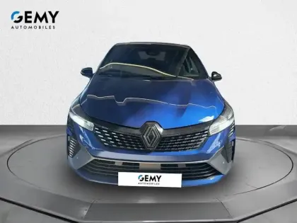Photo 33 Renault Clio  E-Tech full hybrid 145