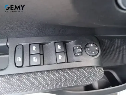 Photo 11 Citroën C3 Aircross  PureTech 110 S&S BVM6