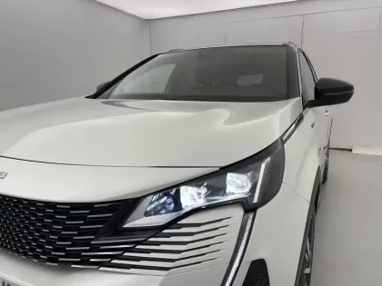 Photo 31 Peugeot 3008  Hybrid4 300 e-EAT8