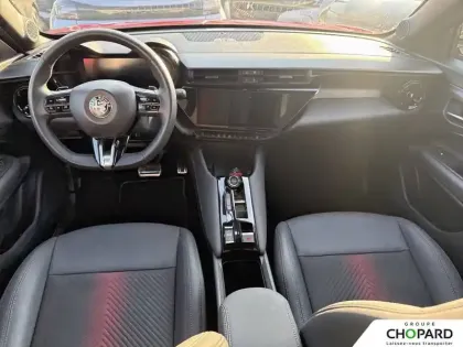 Photo 14 Alfa Romeo Junior  1.2 Ibrida 136 ch eDCT6