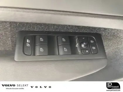 Photo 15 Volvo Ex40  Single 238 ch 1EDT