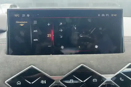 Photo 48 DS DS 3  PureTech 130 EAT8