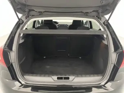 Photo 12 Peugeot 308  BlueHDi 130ch S&S EAT8