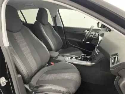 Photo 25 Peugeot 308  BlueHDi 130ch S&S EAT8