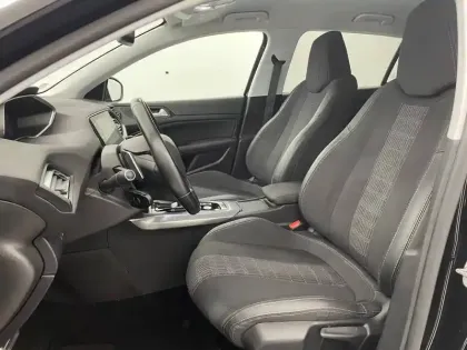 Photo 13 Peugeot 308  BlueHDi 130ch S&S EAT8