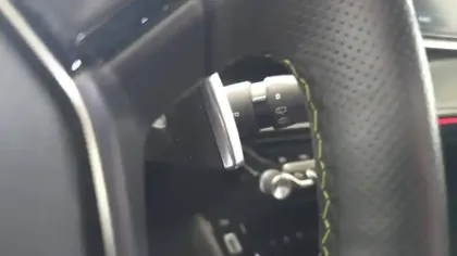 Photo 38 Peugeot 208 Gén. II Ph1 NG GT 5