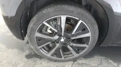 Photo 50 Peugeot 208  PureTech 130 S&S EAT8