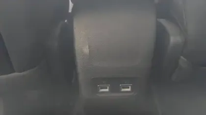 Photo 15 Peugeot 208 Gén. II Ph1 NG GT 5