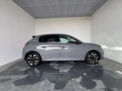Photo 83 Peugeot 208  Hybrid 100 e-DCS6