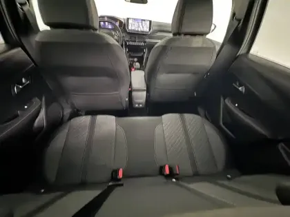 Photo 56 Peugeot 208  Hybrid 100 e-DCS6