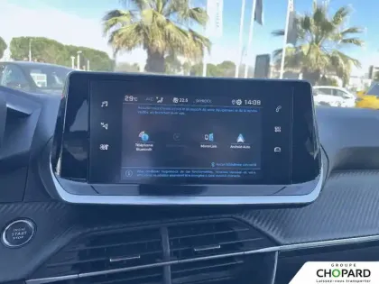 Photo 12 Peugeot 2008  BlueHDi 110 S&S BVM6