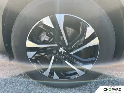 Photo 53 Peugeot 2008  Electrique 136 ch