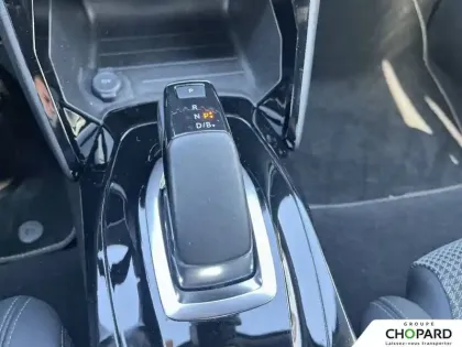 Photo 39 Peugeot 2008  Electrique 136 ch