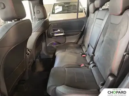 Photo 17 Mercedes GLB  200 d 8G-DCT