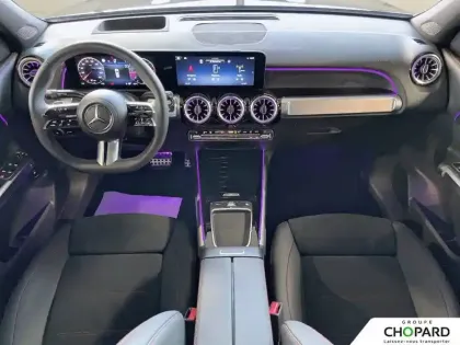 Photo 11 Mercedes GLB  200 d 8G-DCT