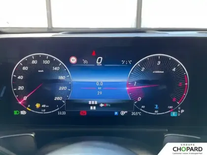 Photo 16 Mercedes GLB  200 d 8G-DCT