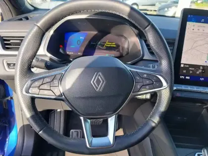 Photo 20 Renault Symbioz  E-Tech full hybrid 145