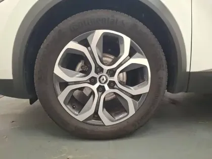 Photo 20 Renault Captur  TCe 140 - 21