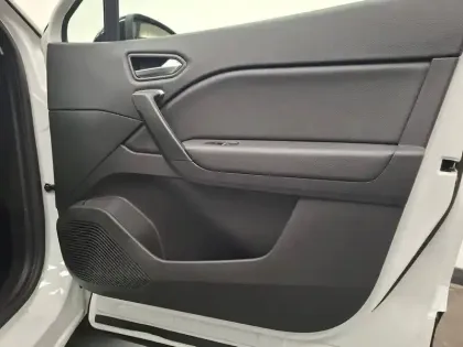 Photo 23 Renault Captur  TCe 140 - 21