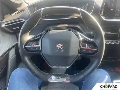 Photo 16 Peugeot 208  BlueHDi 100 S&S BVM6