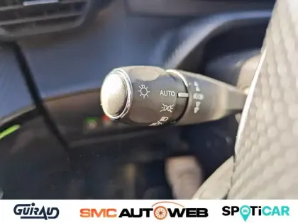 Photo 26 Peugeot 2008  BlueHDi 130 S&S EAT8