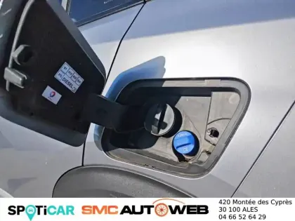 Photo 90 Peugeot 2008  BlueHDi 130 S&S EAT8