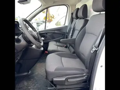 Photo 4 Renault Trafic  FGN L1H1 3000 KG BLUE DCI 130