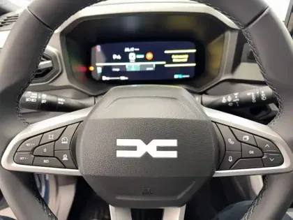 Photo 16 Dacia Bigster  Hybrid 155