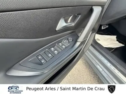 Photo 15 Peugeot 308  Electrique 54 kWh 156ch