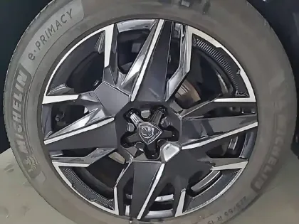 Photo 12 Peugeot 3008  Hybrid 145 e-DCS6