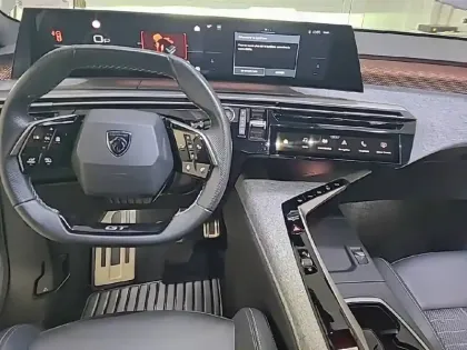 Photo 7 Peugeot 3008  Hybrid 145 e-DCS6