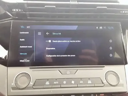 Photo 17 Peugeot 308  Hybrid 145 e-DCS6