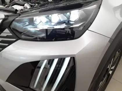 Photo 15 Peugeot 2008 Gén. II Ph2 GT 5