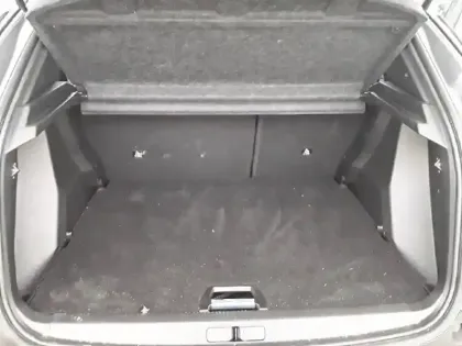 Photo 5 Peugeot 2008 Gén. II Ph2 GT 5