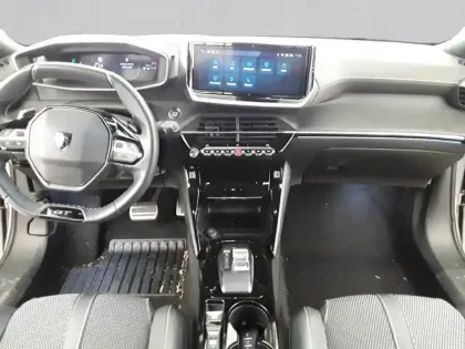 Photo 29 Peugeot 2008  PureTech 130 S&S EAT8