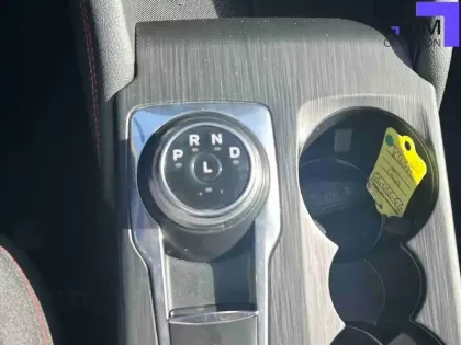 Photo 9 Ford Kuga Gén. III Ph1 ST-Line 5