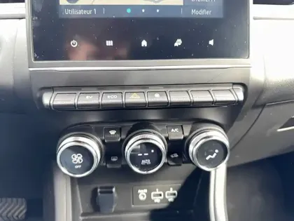 Photo 12 Renault Captur Gén. II (HJB) Ph1 NG Evolution 5