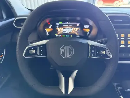 Photo 109 Mg ZS  1.5 L Hybrid+ 197 ch