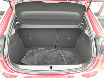 Photo 5 Peugeot 208 Gén. II Ph2 GT 5