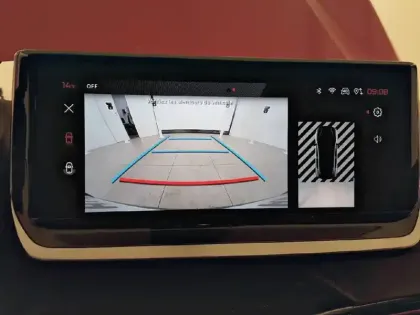 Photo 17 Peugeot 208 Gén. II Ph2 GT 5