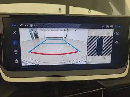 Photo 17 Peugeot 208  Hybrid 110 e-DCS6