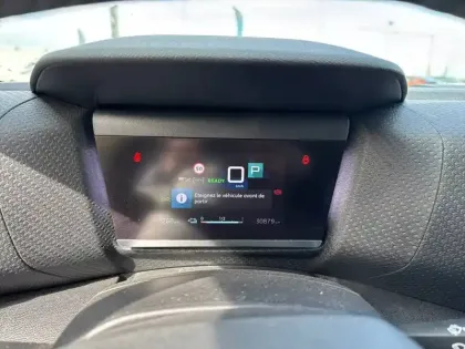 Photo 9 Citroën C4 e- 136 ch Automatique