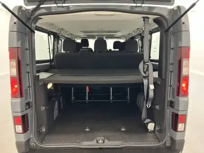 Photo 35 Renault Trafic  Blue dCi 150