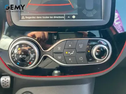 Photo 13 Renault Captur  dCi 90