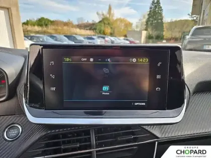 Photo 13 Peugeot 208  Electrique 50 kWh 136ch