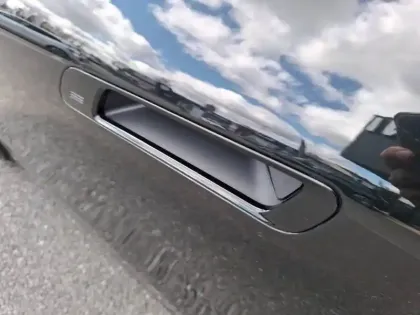 Photo 16 BMW Ix  xDrive50 523ch