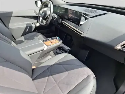 Photo 3 BMW Ix  xDrive50 523ch